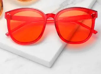 Translucid Frame Sunglasses